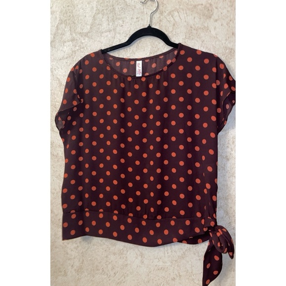 💕SALE 4 for $10💕🆕 Red Lolly Tie Front Polka Dot Blouse - Picture 2 of 8